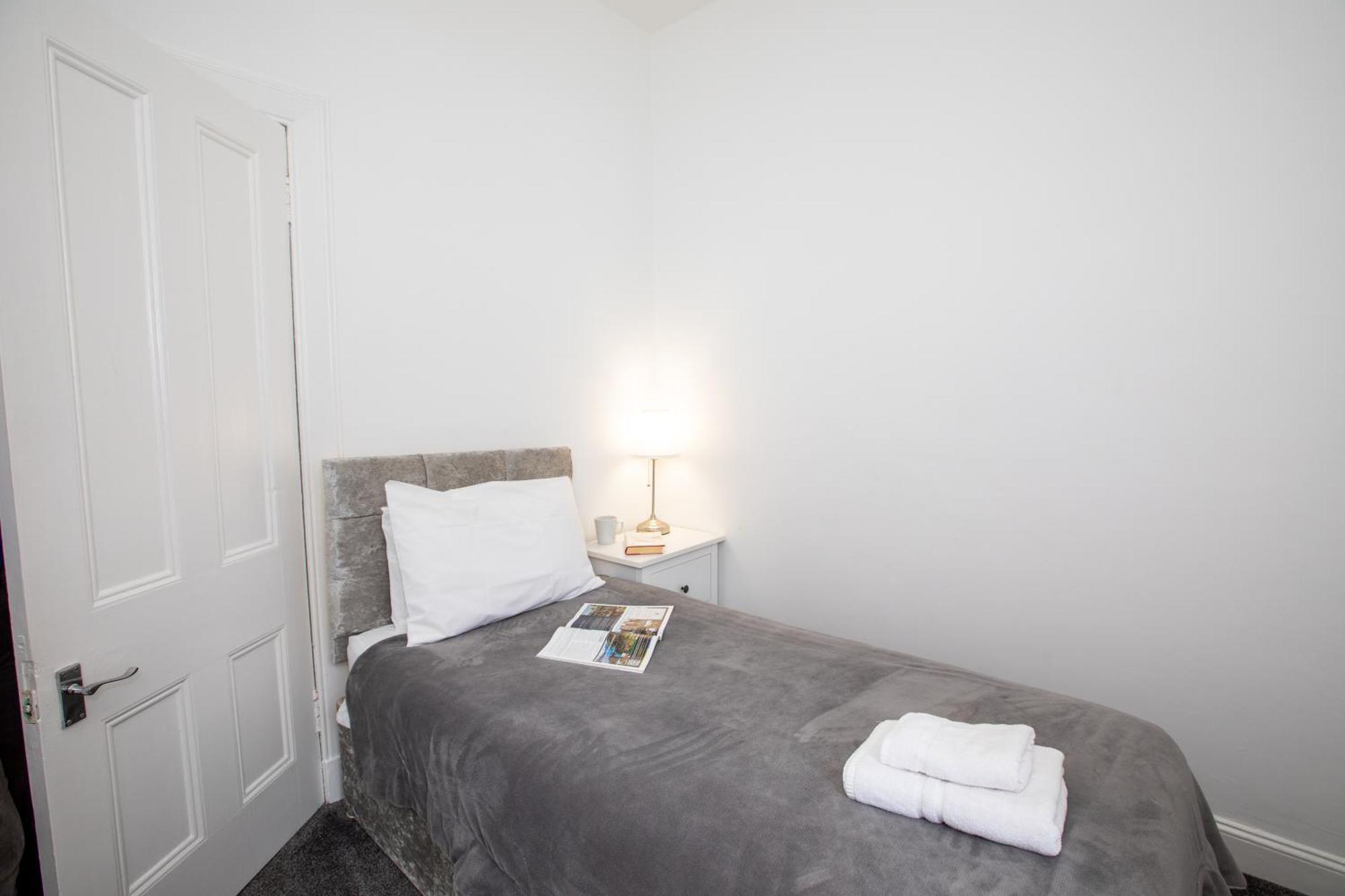 Glebe Street Apartment Leven  المظهر الخارجي الصورة