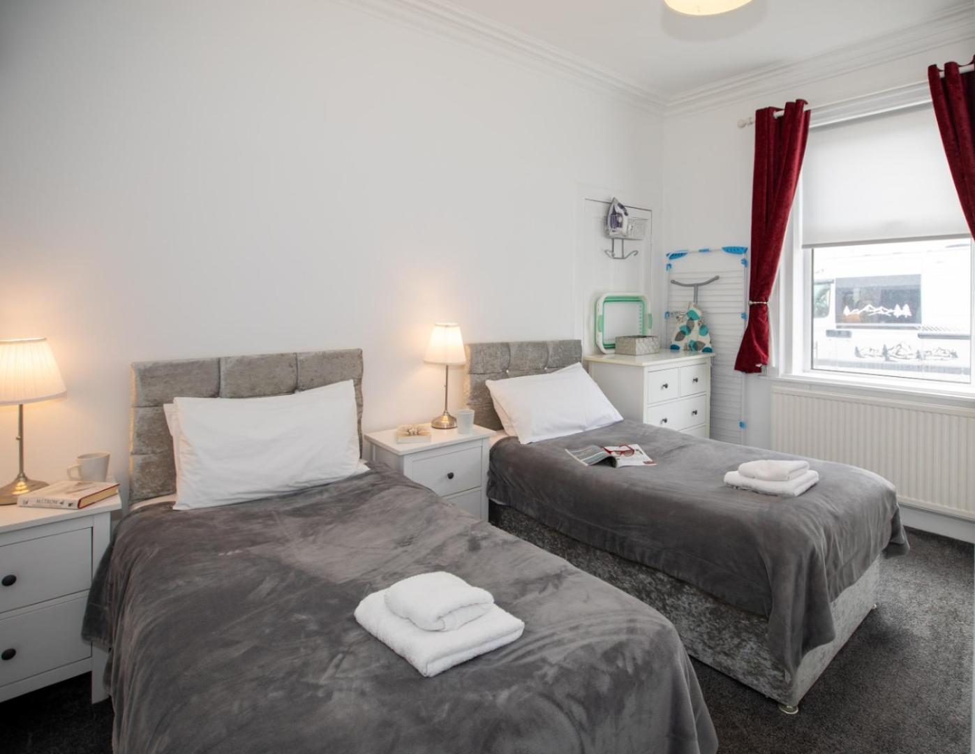 Glebe Street Apartment Leven  المظهر الخارجي الصورة