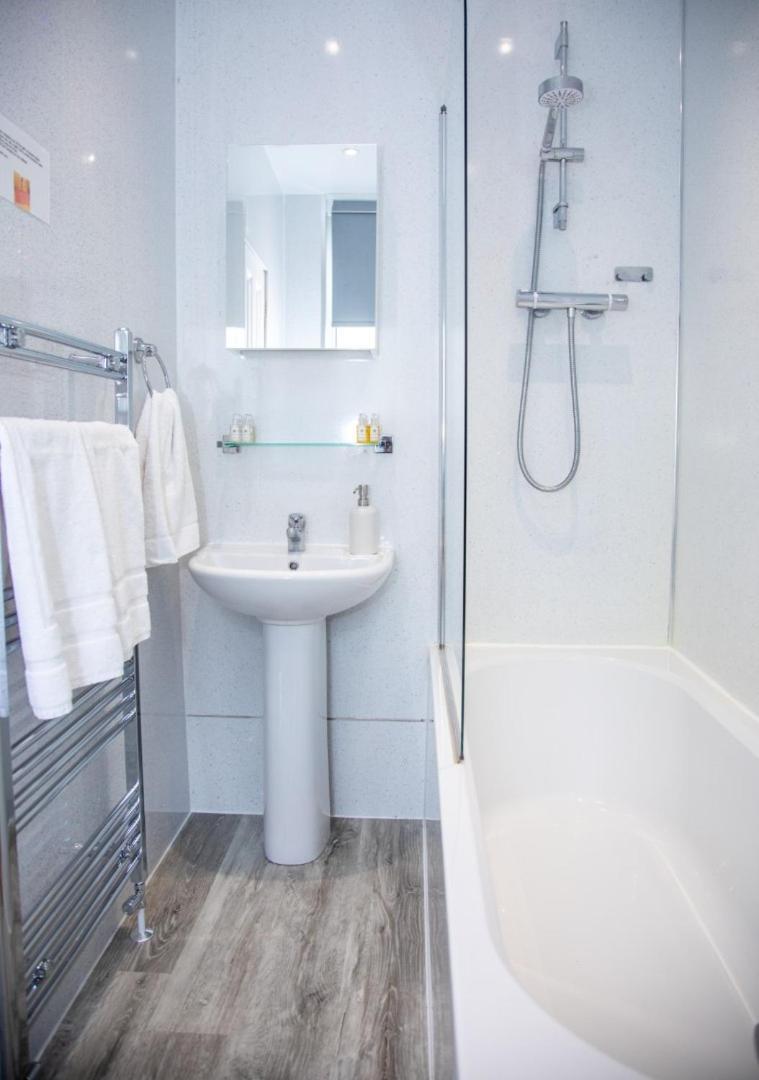 Glebe Street Apartment Leven  المظهر الخارجي الصورة